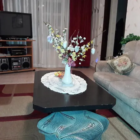 Gyongyi Apartman * Balatonfenyves