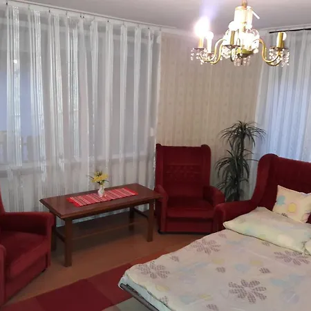 Gyongyi Apartman Apartmán