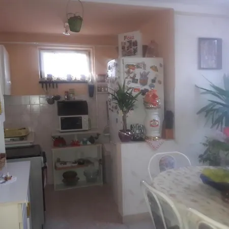 Gyongyi Apartman Apartmán Balatonfenyves